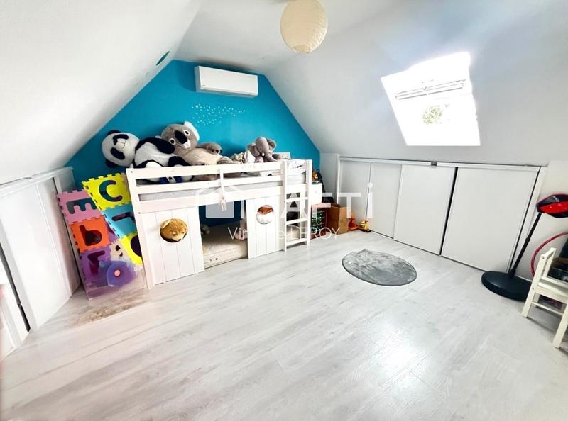 Maison - 115 m² - 6 pièces