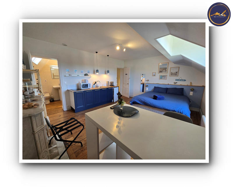 Villa - 264 m² - 10 pièces