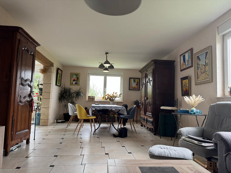 Maison - 184 m² - 5 pièces