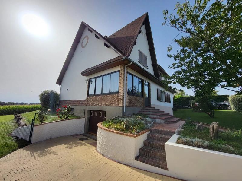 Maison - 177 m² - 7 pièces