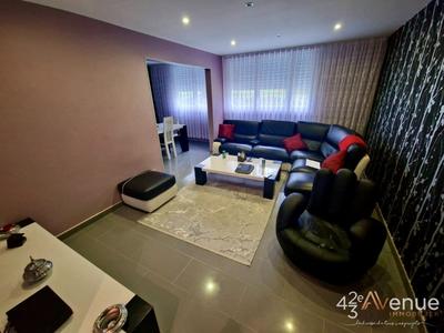 Appartement - 92 m² - 4 pièces