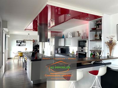 Appartement - 114 m² - 4 pièces