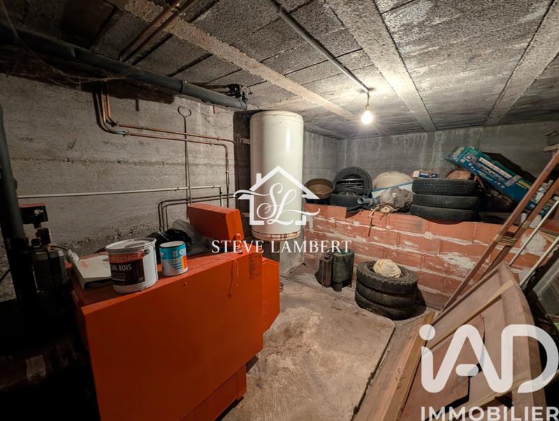 Maison - 210 m² - 6 pièces