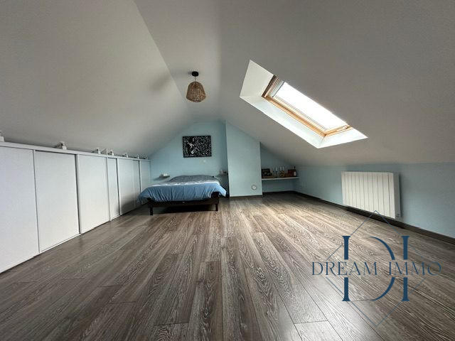 Maison - 155 m² - 7 pièces