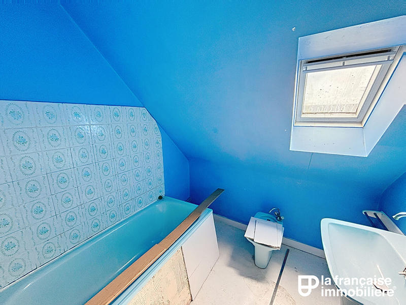 Maison - 110 m² - 6 pièces