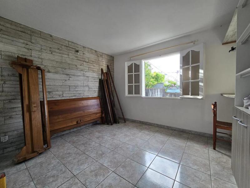 Maison - 200 m² - 8 pièces