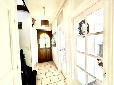 Maison - 100 m² - 6 pièces