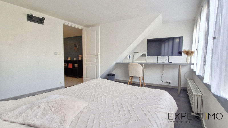 Maison - 139 m² - 6 pièces