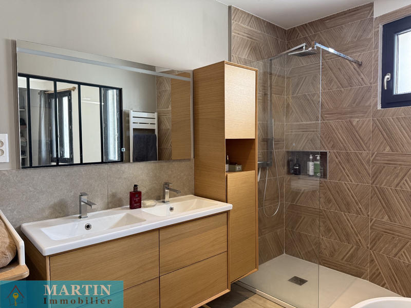 Maison de village - 180 m² - 4 pièces