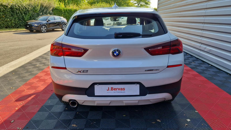 Bmw X2 sDrive18i Business DesignDKG7