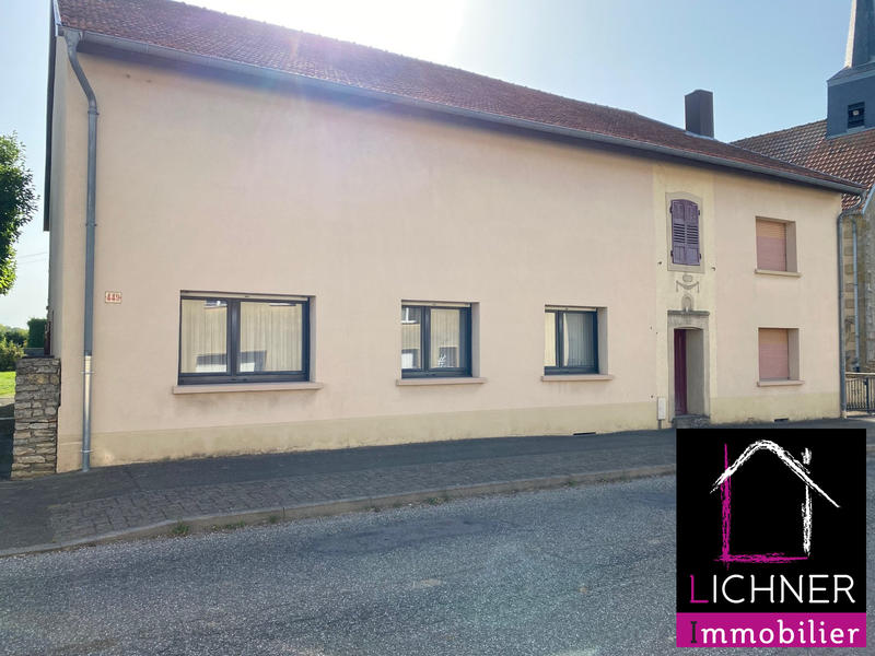 Maison - 101 m² - 5 pièces