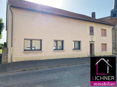 Maison - 101 m² - 5 pièces