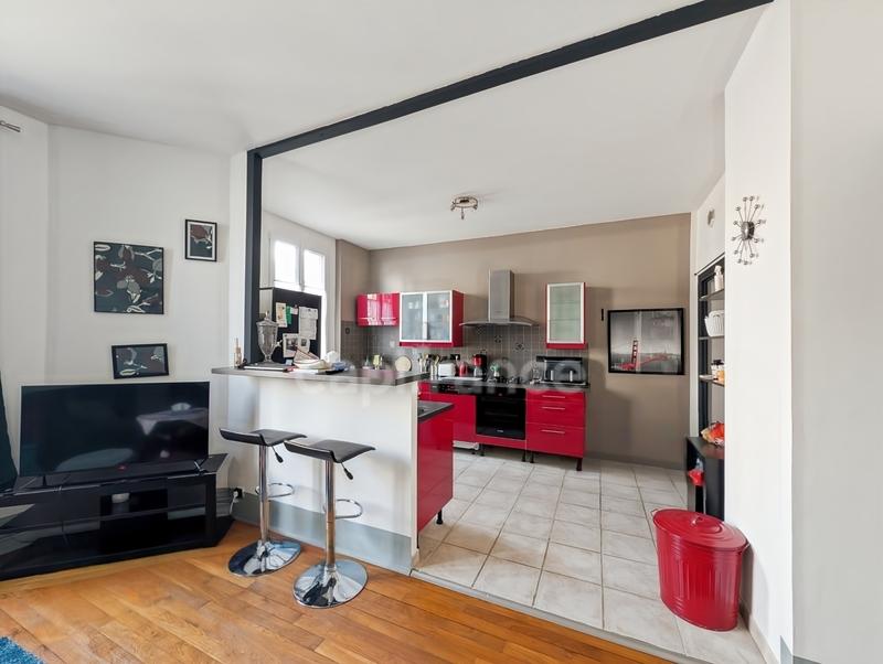 Appartement - 77 m² - 3 pièces