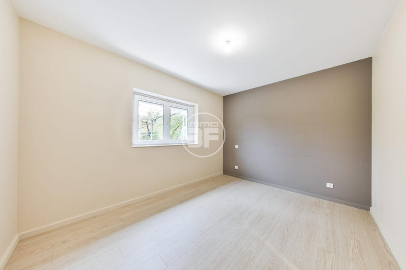 Maison - 179 m² - 6 pièces