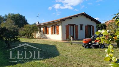 Maison - 120 m² - 5 pièces