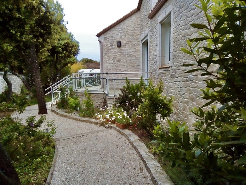 Maison - 155 m² - 7 pièces
