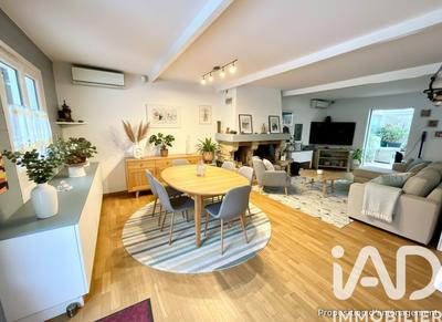 Maison - 176 m² - 6 pièces