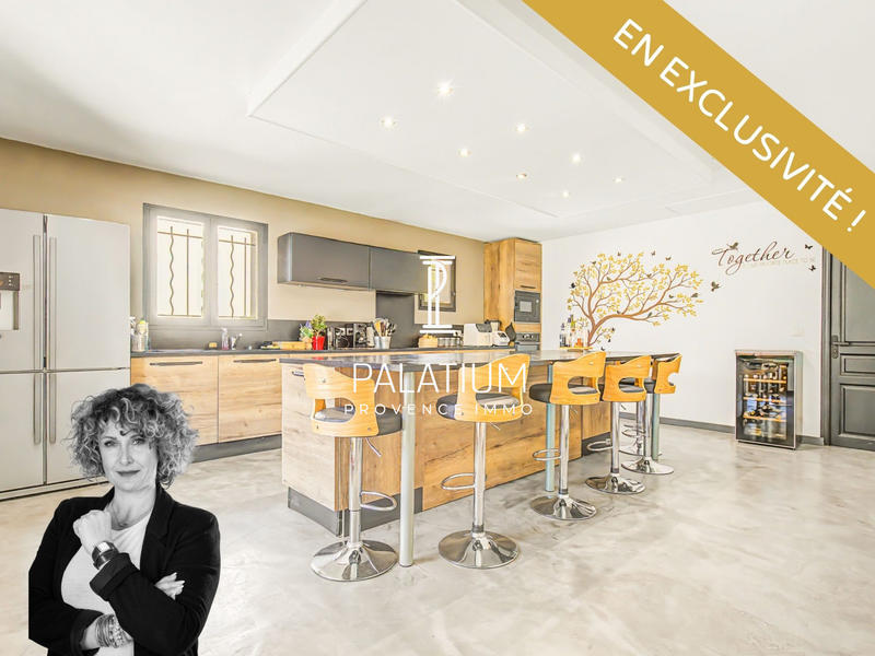 Villa - 165 m² - 8 pièces