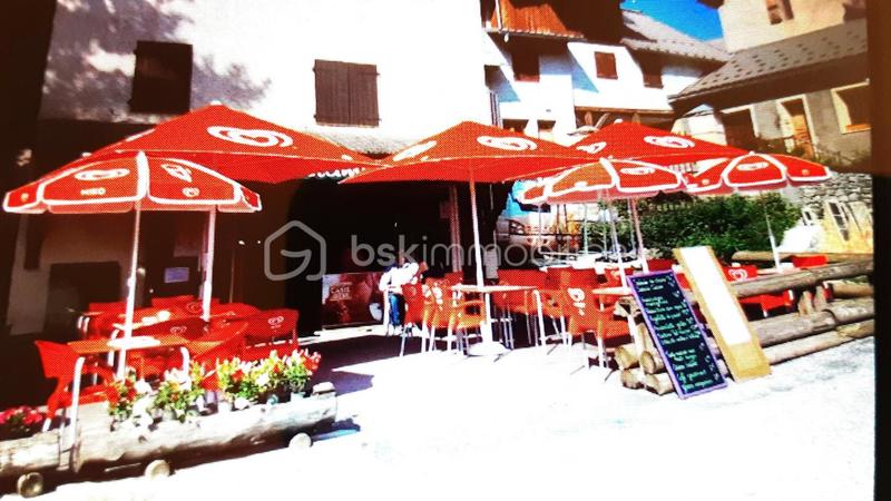 Local commercial - 76 m² - 1 pièce