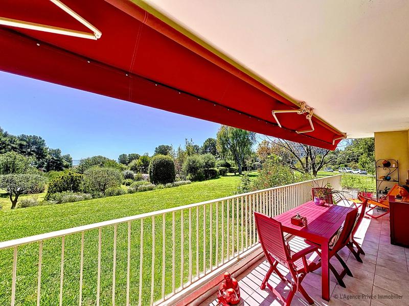 Appartement - 110 m² - 5 pièces