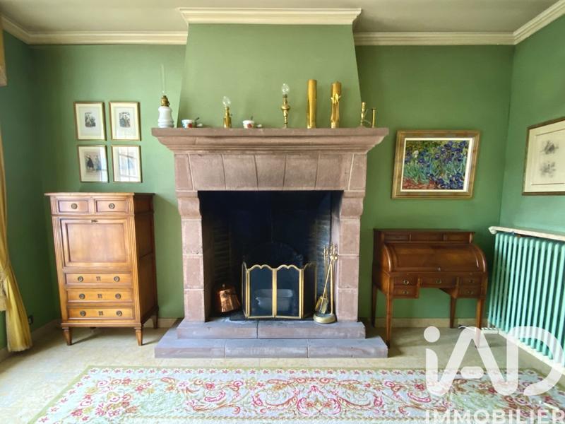 Maison - 255 m² - 9 pièces