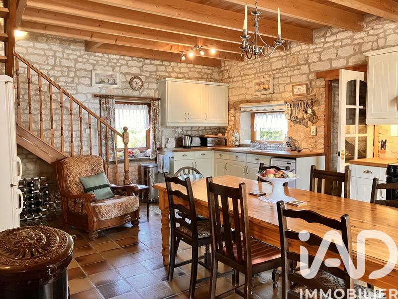 Maison - 105 m² - 4 pièces