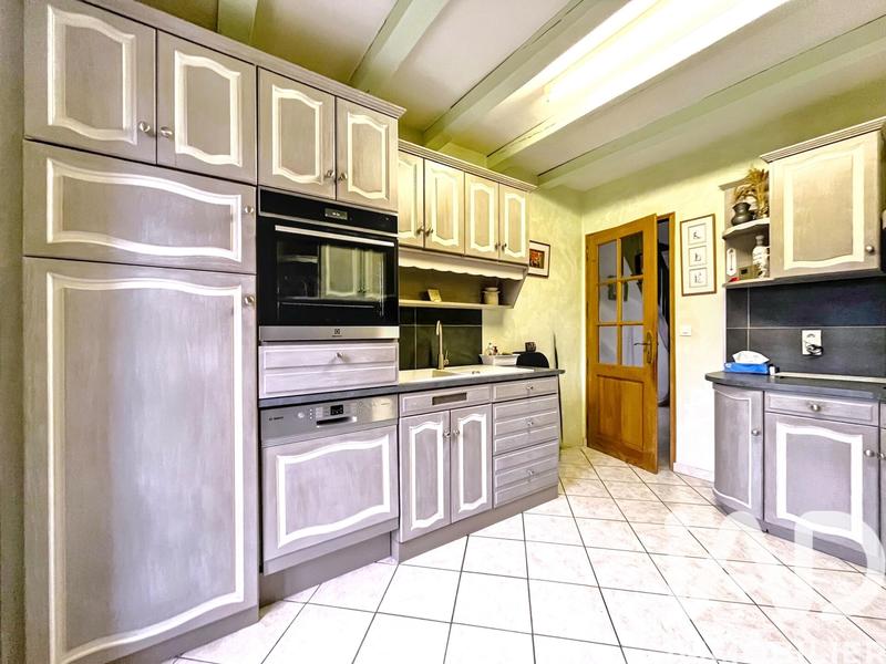 Maison - 141 m² - 7 pièces