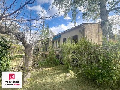 Villa - 100 m² - 5 pièces