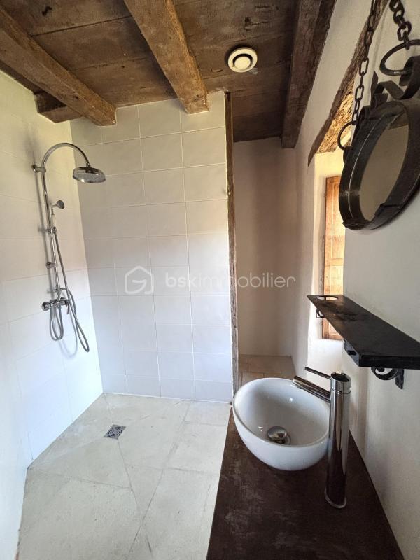 Maison - 240 m² - 9 pièces