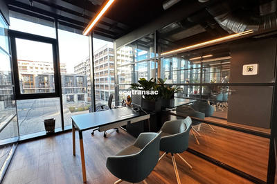 Local commercial - 320 m² - 10 pièces