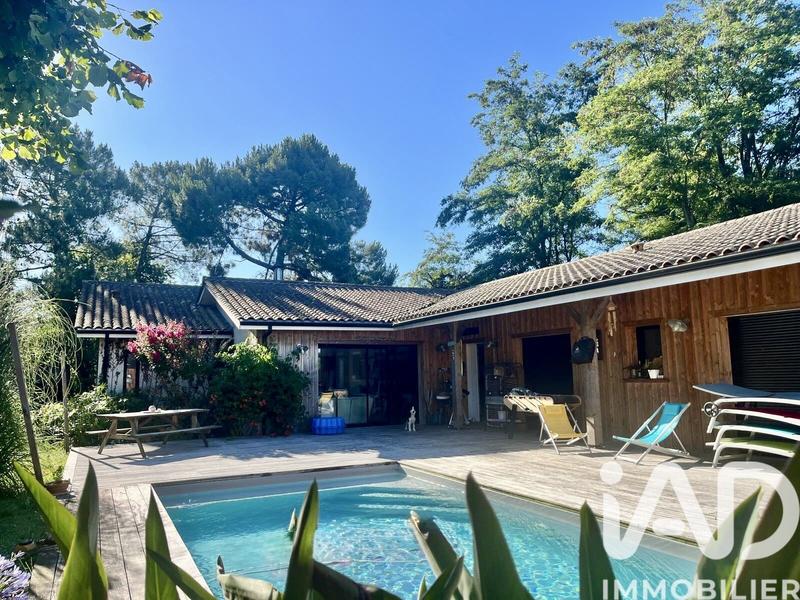 Maison - 178 m² - 6 pièces