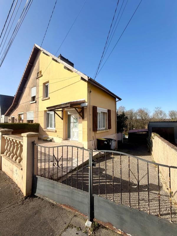 Maison - 80 m² - 5 pièces