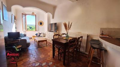 Maison - 196 m² - 7 pièces