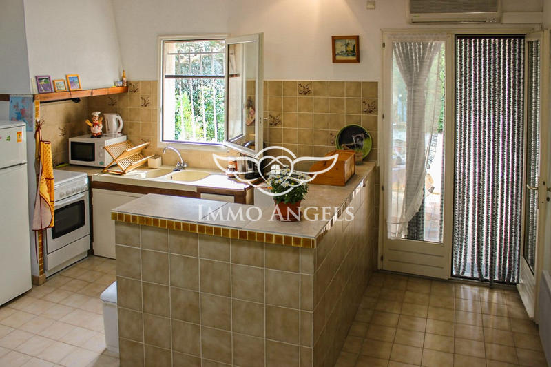 Maison ancienne - 360 m² - 18 pièces