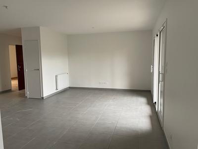 Appartement - 84 m² - 4 pièces