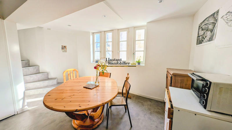 Immeuble - 133 m² - 7 pièces