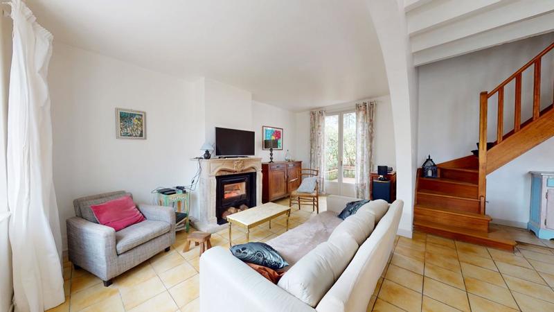 Maison - 135 m² - 5 pièces