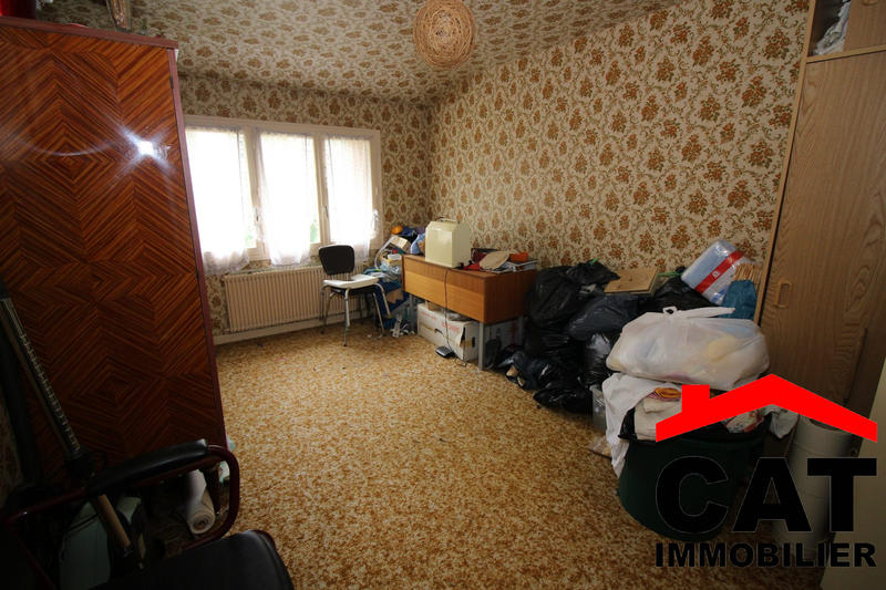 Maison traditionnelle - 210 m² - 6 pièces