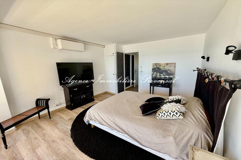 Appartement - 165 m² - 4 pièces