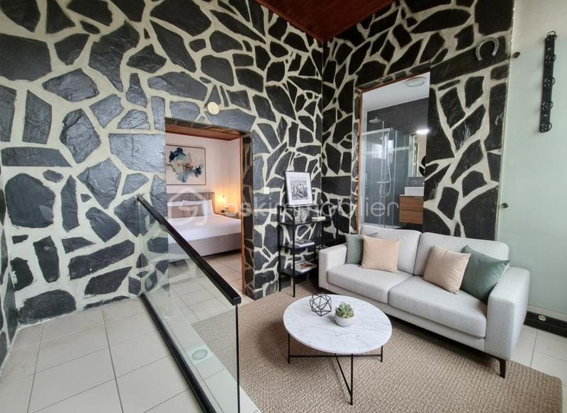 Maison - 132 m² - 5 pièces