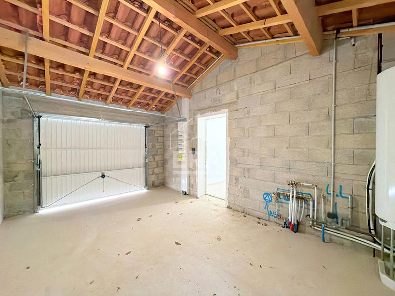 Maison - 99 m² - 4 pièces