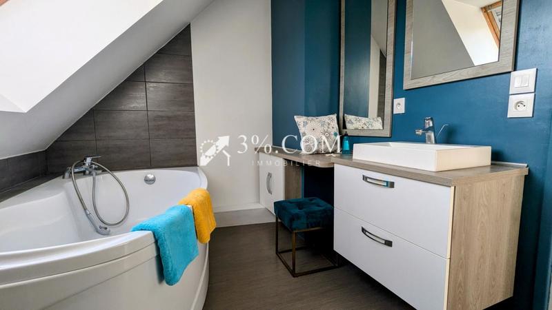 Maison - 82 m² - 4 pièces