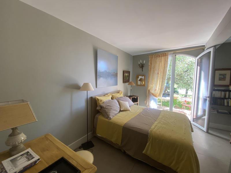 Maison - 190 m² - 8 pièces