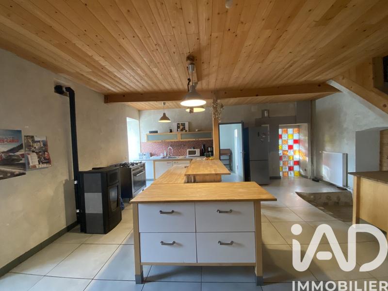 Maison - 279 m² - 8 pièces