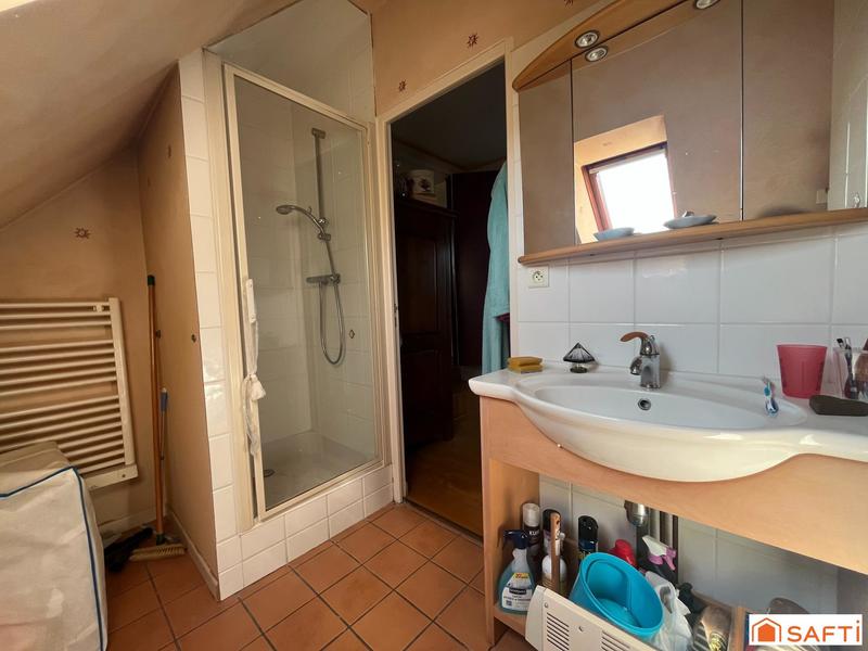 Maison - 105 m² - 7 pièces