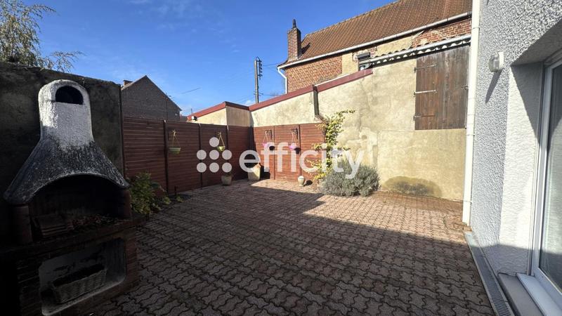 Maison - 255 m² - 7 pièces