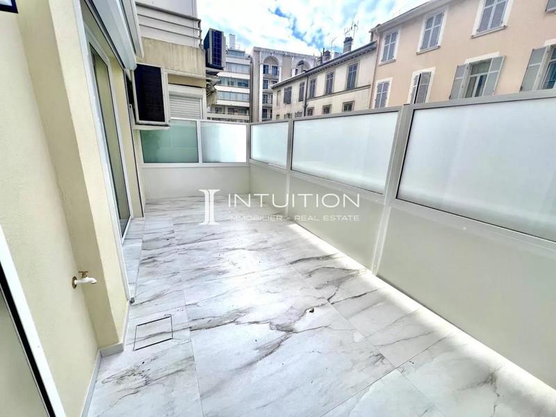 Appartement - 127 m² - 3 pièces