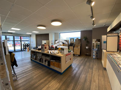 Local commercial - 300 m²