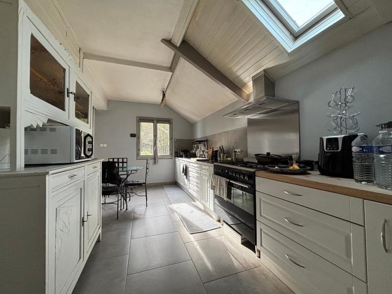 Maison - 169 m² - 4 pièces