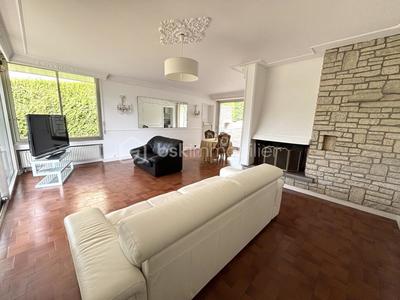 Maison d'architecte - 140 m² - 5 pièces